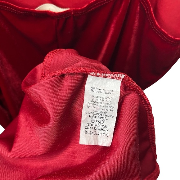 Red Velvet Gold Chain Strap Mini Dress - Picture 16 of 16